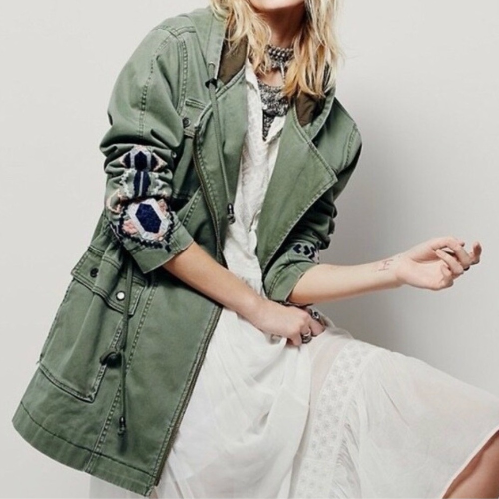 Free People Embroidered Army Green Hooded Tribal Embroidered Twill Parka Large - Picture 4 of 12